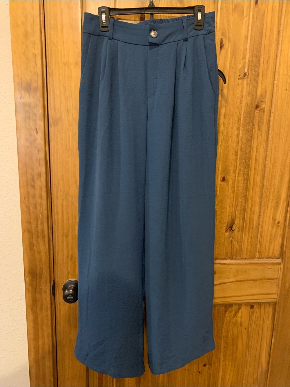 Women’s Wide-Leg Pants in Deep Blue
